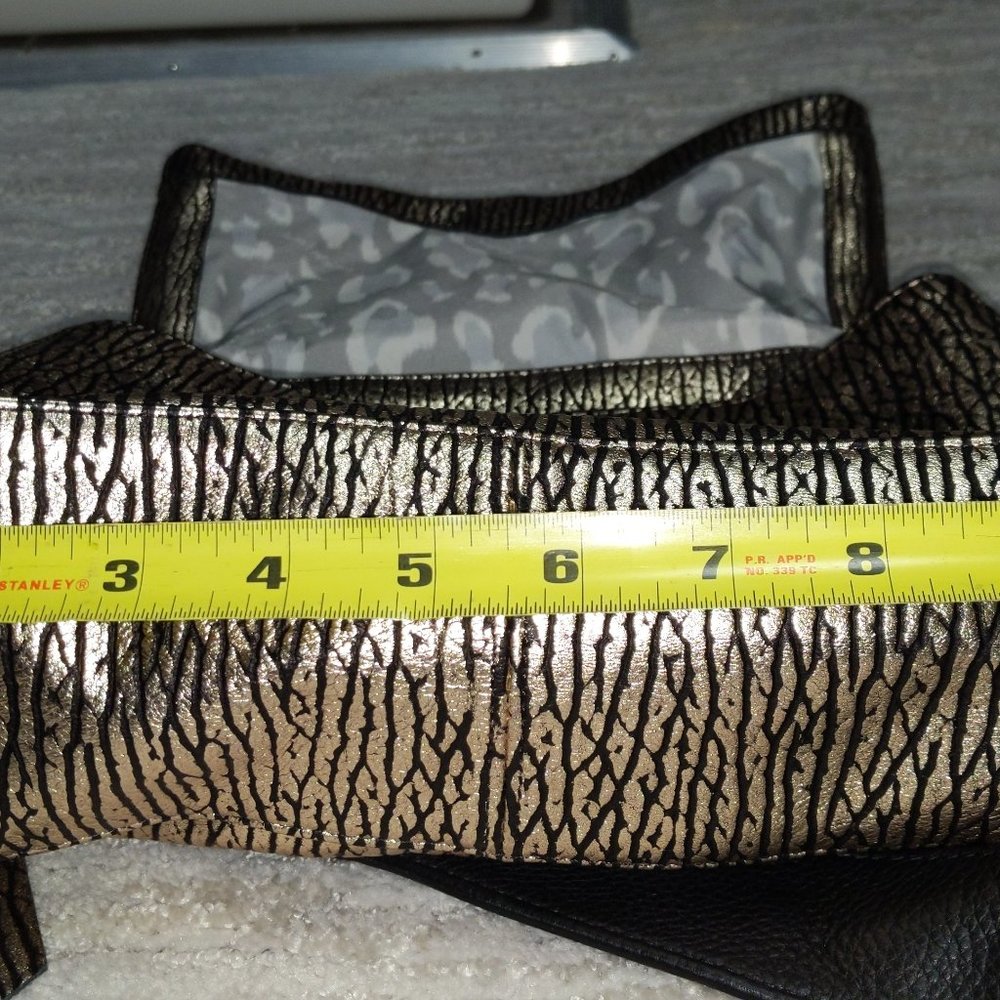 Purse - Picture 6 of 7